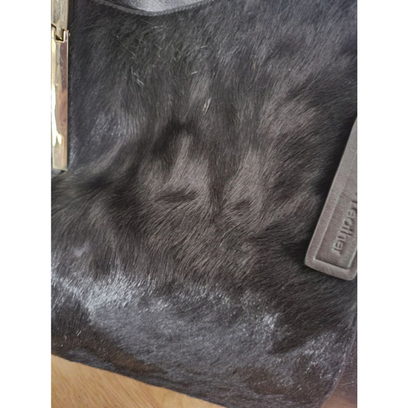 Wilsons Leather Black Handbag - Picture 6 of 7